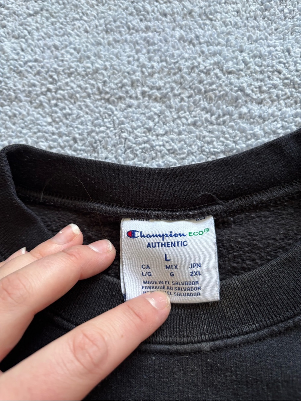 Champion Black Men's Crewneck Sweatshirt - Picture 6 of 14